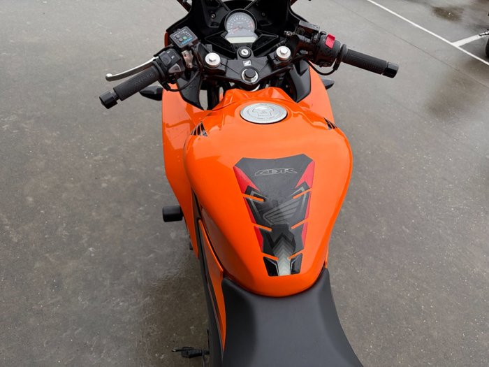 2016 Honda CBR300R S.E.