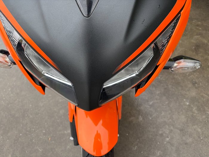 2016 Honda CBR300R S.E.