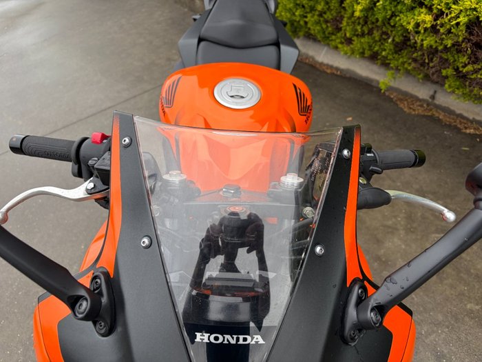 2016 Honda CBR300R S.E.