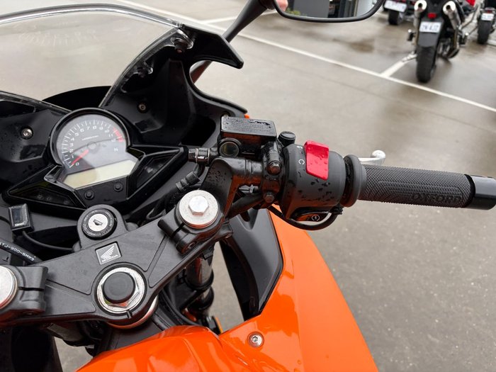 2016 Honda CBR300R S.E.