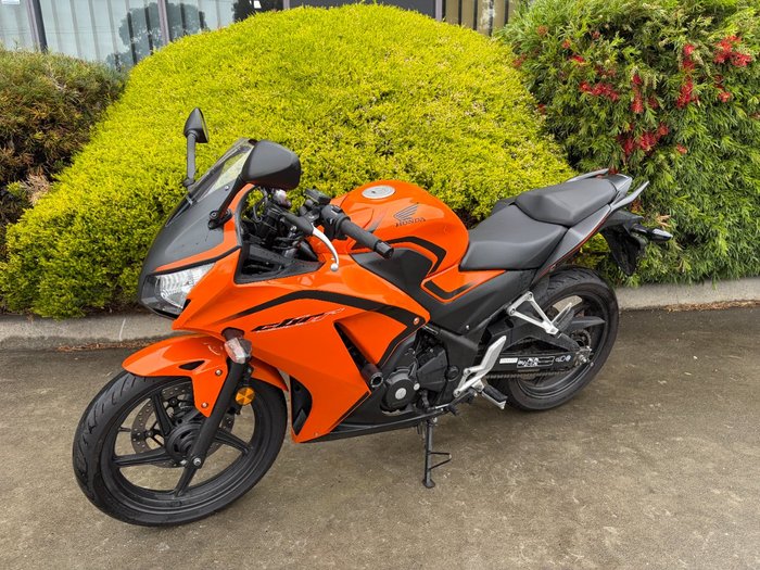 2016 Honda CBR300R S.E.