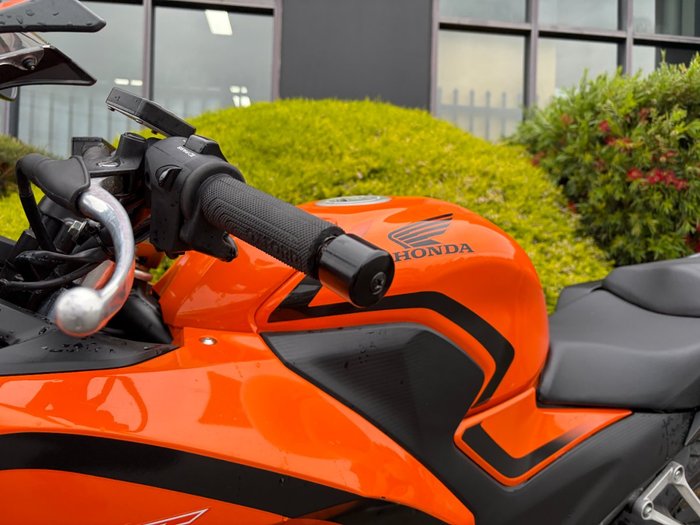 2016 Honda CBR300R S.E.