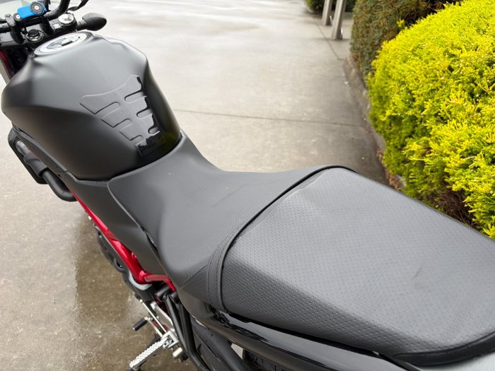 2022 Suzuki SV650 Black