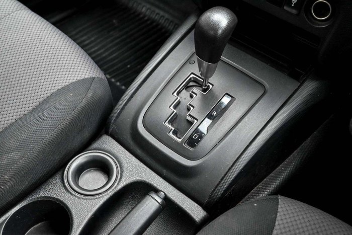 2022 Mitsubishi Triton GLX