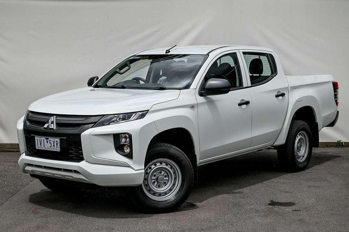 2022 Mitsubishi Triton GLX