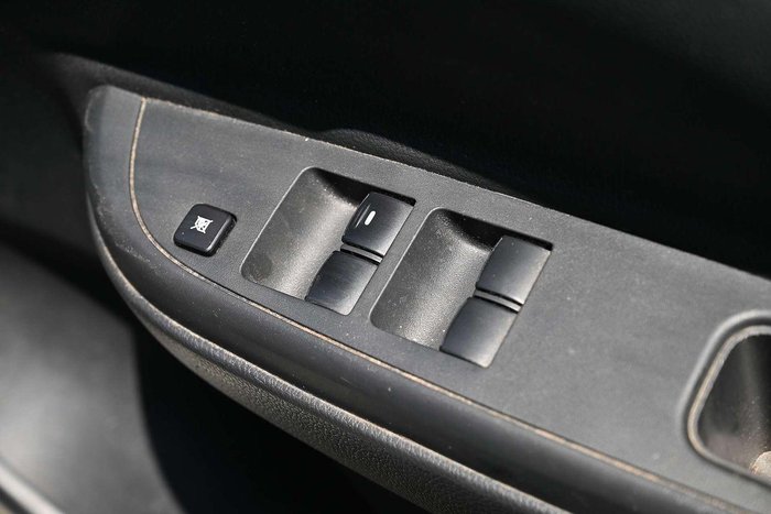 2022 Mitsubishi Triton GLX