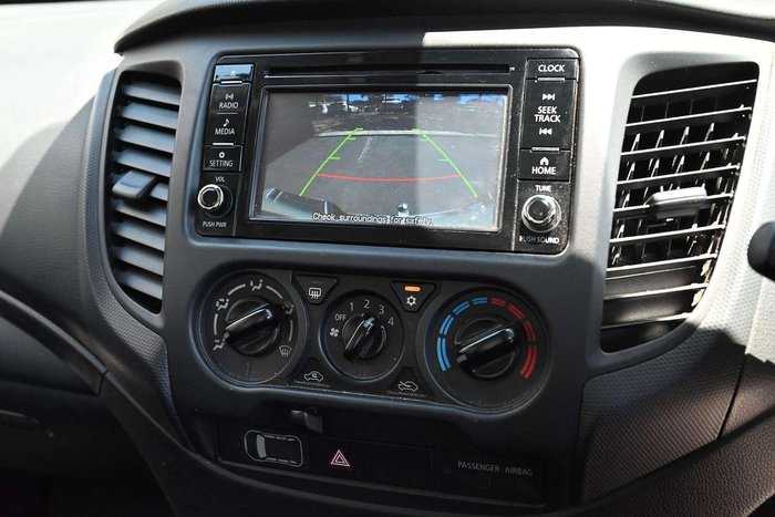 2022 Mitsubishi Triton GLX