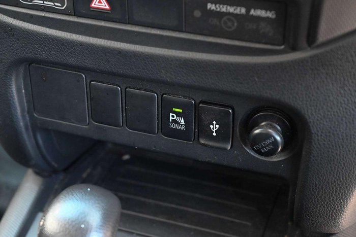 2022 Mitsubishi Triton GLX