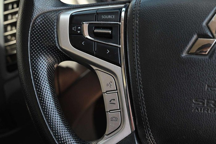 2022 Mitsubishi Triton GLX