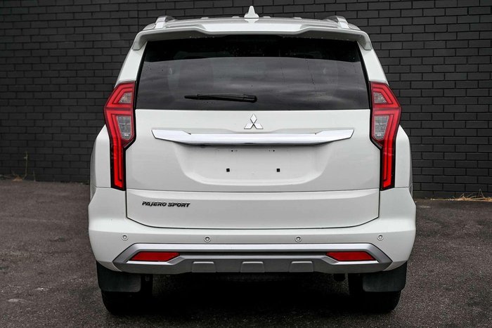 2022 Mitsubishi Pajero Sport GLS