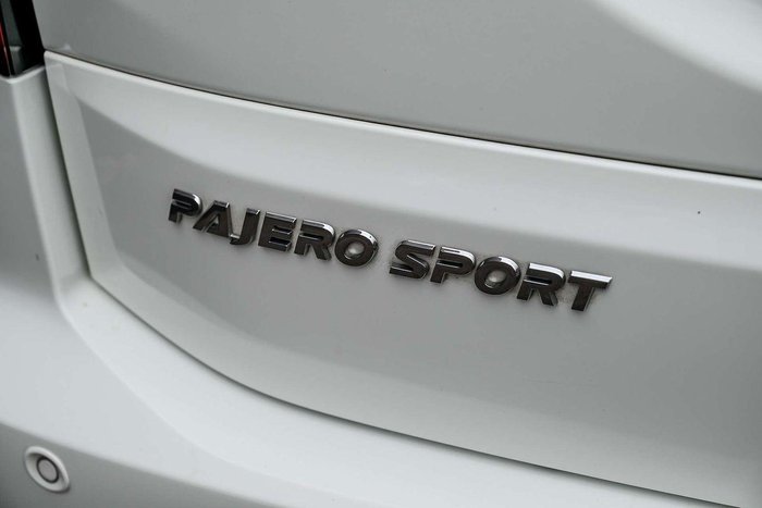 2022 Mitsubishi Pajero Sport GLS