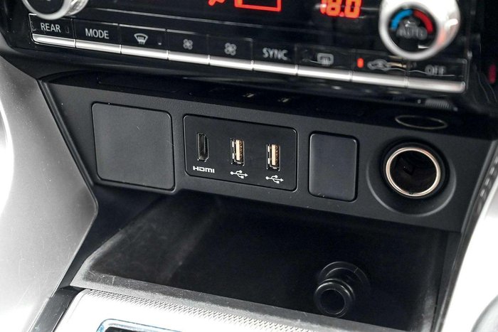 2022 Mitsubishi Pajero Sport GLS