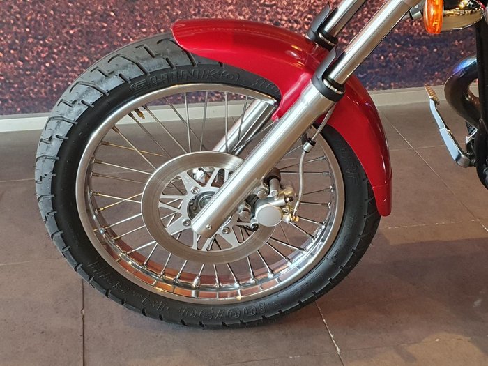2015 Suzuki Boulevard S40 (LS650) Boulevard Red