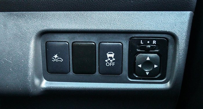 2020 Mitsubishi Mirage ES