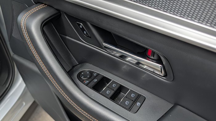 2024 Mazda CX-60 P50e Evolve