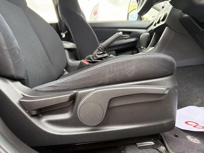 2014 Subaru Impreza 2.0i