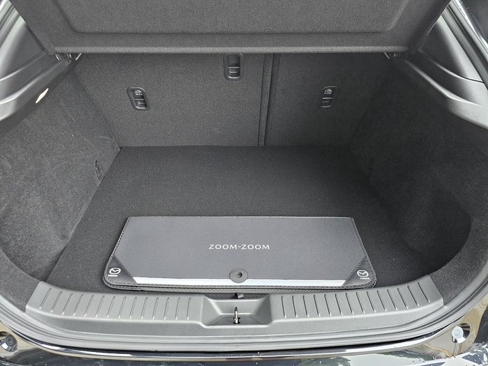 2025 Mazda CX-30 G20 Evolve