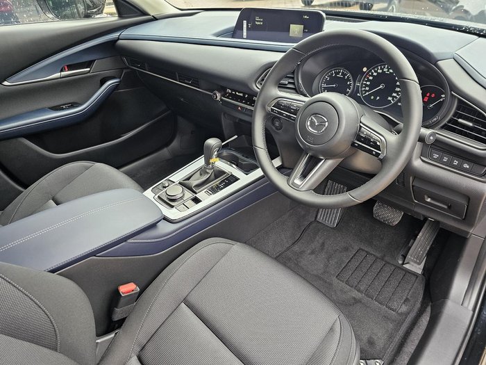 2025 Mazda CX-30 G20 Evolve