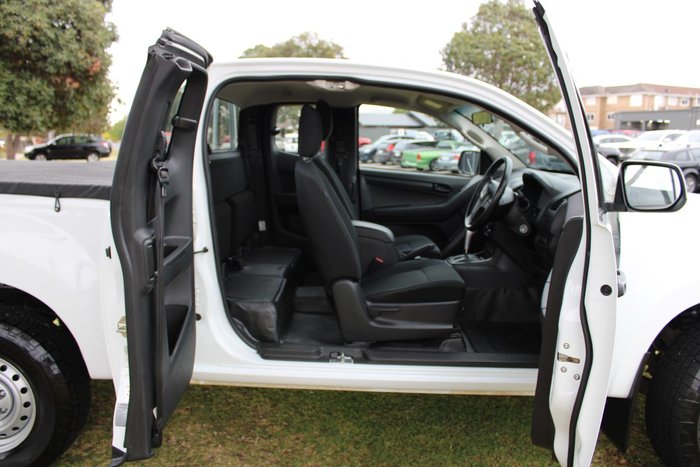 2017 Isuzu D-MAX SX High Ride