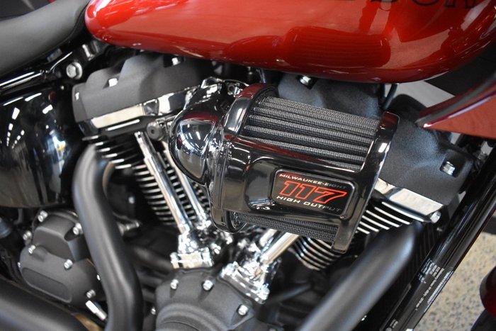 2025 Harley-davidson FXLRST LOW RIDER ST (117) BRILLIANT RED
