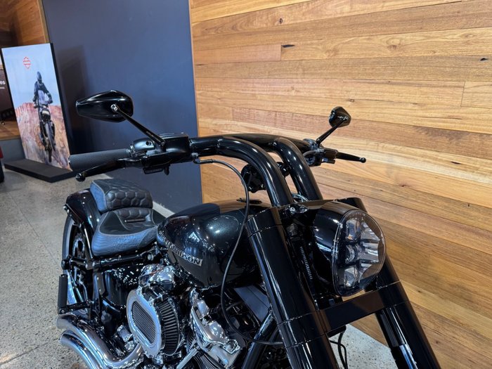 2018 Harley-davidson FXBRS BREAKOUT Black
