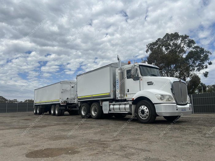 2019 Kenworth T409 White