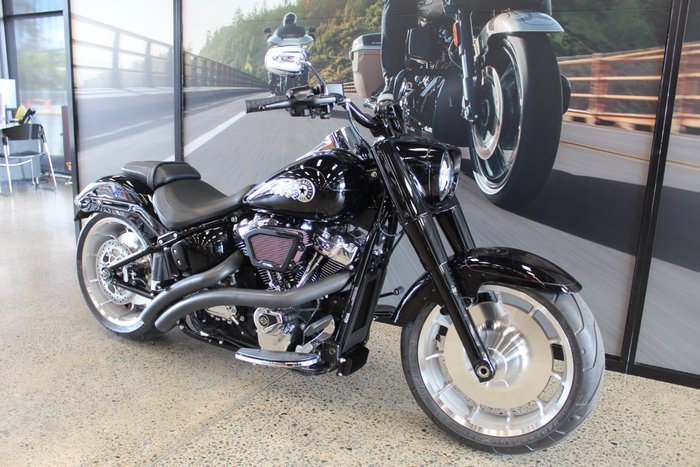 2025 Harley-davidson FLFB FAT BOY (117) VIVID BLACK