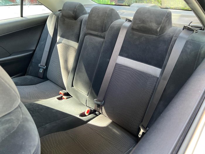 2013 Toyota Camry Hybrid H