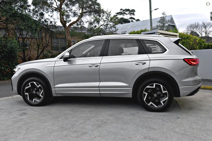 2025 Volkswagen Touareg 170TDI