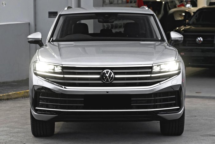 2025 Volkswagen Touareg 170TDI