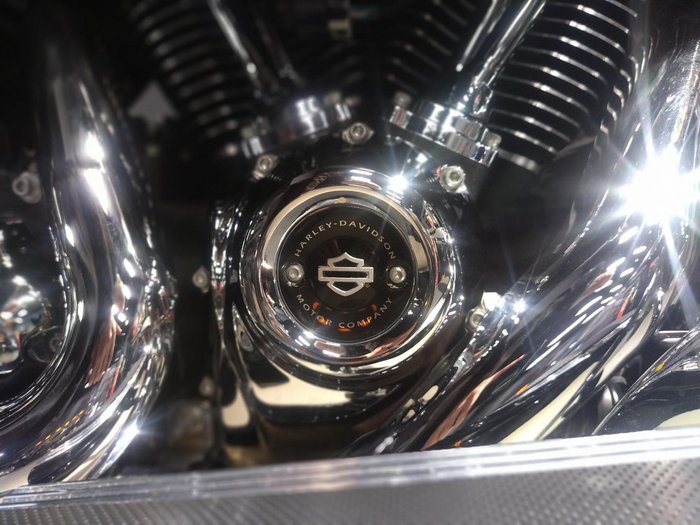 2018 Harley-Davidson Street Glide 107 (FLHX) Touring Grey