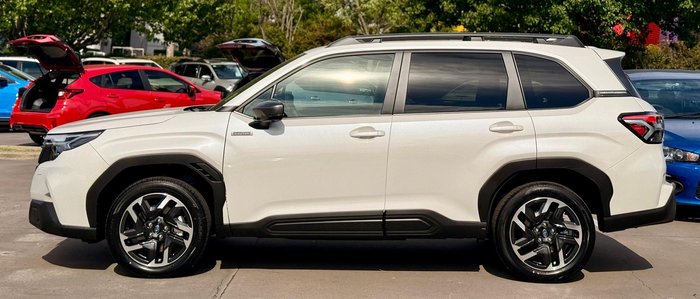 2025 Subaru Forester Hybrid S6 MY26 AWD Crystal White