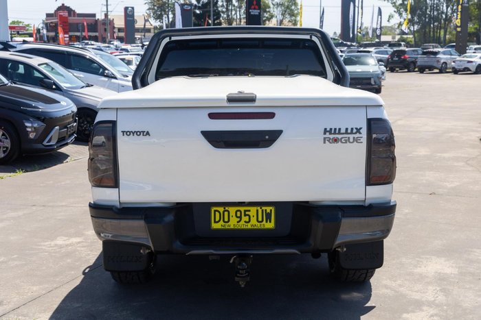 2019 Toyota Hilux Rogue