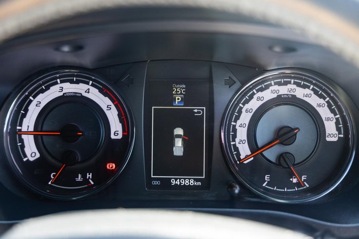 2019 Toyota Hilux Rogue