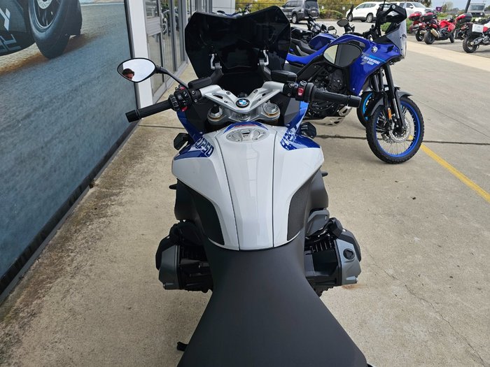 2023 BMW Motorrad R 1250 RS White