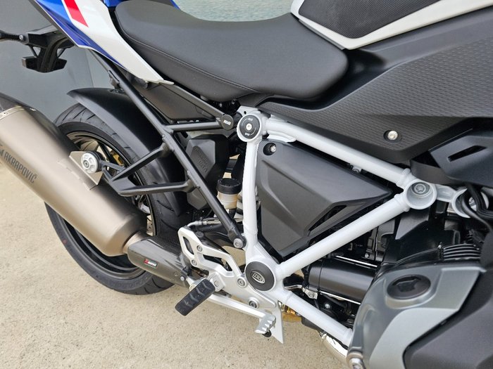 2023 BMW Motorrad R 1250 RS White