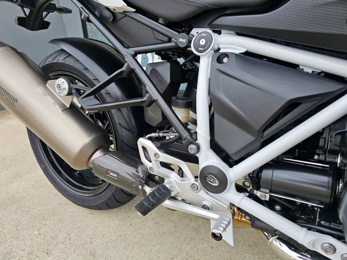 2023 BMW Motorrad R 1250 RS White