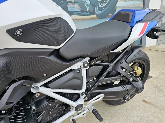 2023 BMW Motorrad R 1250 RS White