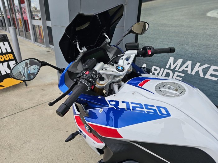 2023 BMW Motorrad R 1250 RS White
