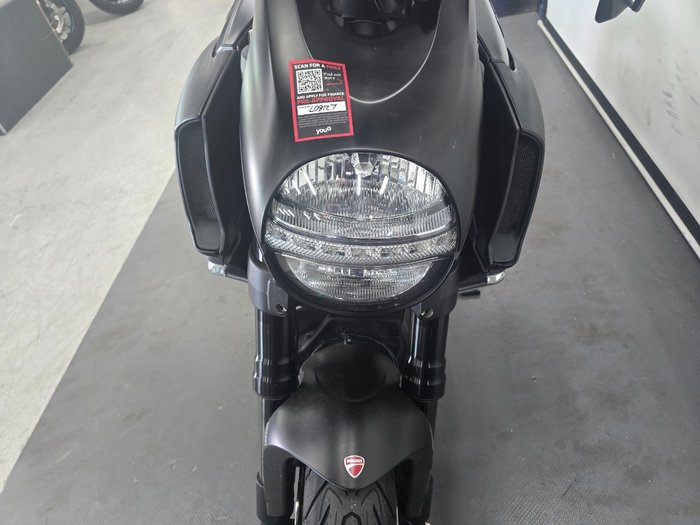 2013 DUCATI DIAVEL Black