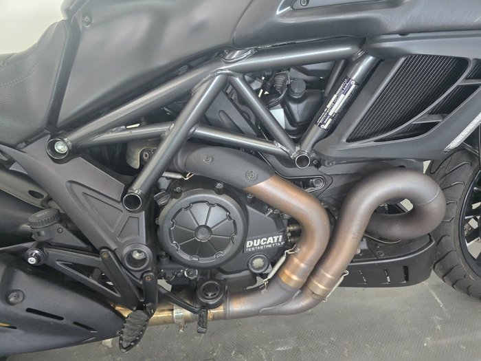 2013 DUCATI DIAVEL Black