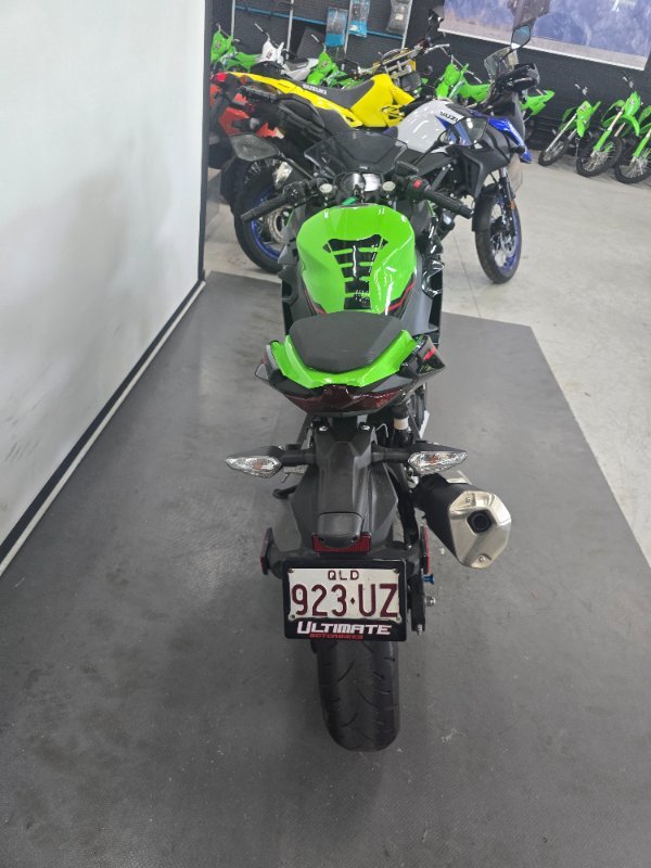 2021 Kawasaki NINJA 400 SE Green