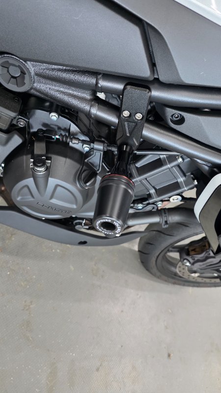 2024 CFMOTO 450 NK NEBULA WHITE