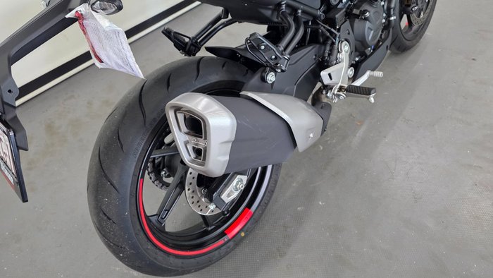 2024 CFMOTO 450 NK NEBULA WHITE