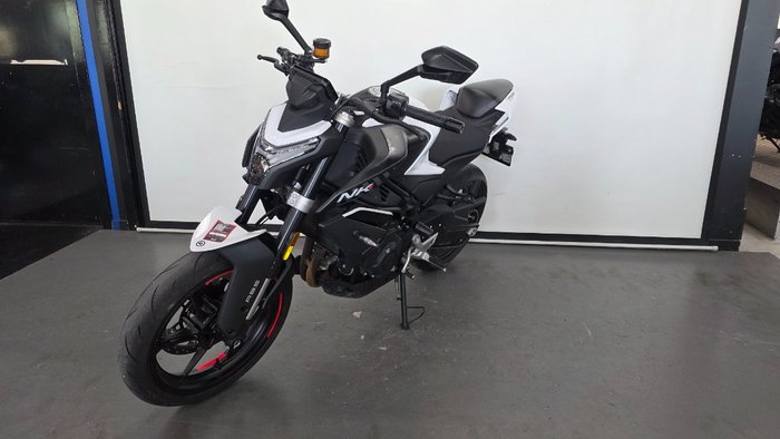 2024 CFMOTO 450 NK NEBULA WHITE