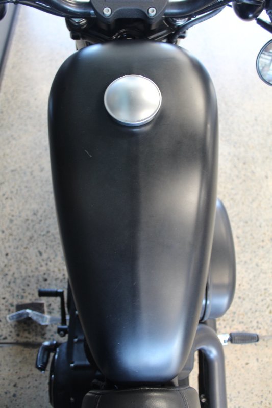 2012 Harley-davidson XL883 IRON 883 BLACK