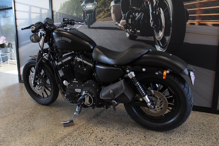 2012 Harley-davidson XL883 IRON 883 BLACK