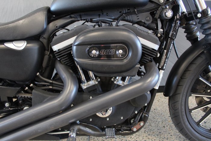 2012 Harley-davidson XL883 IRON 883 BLACK