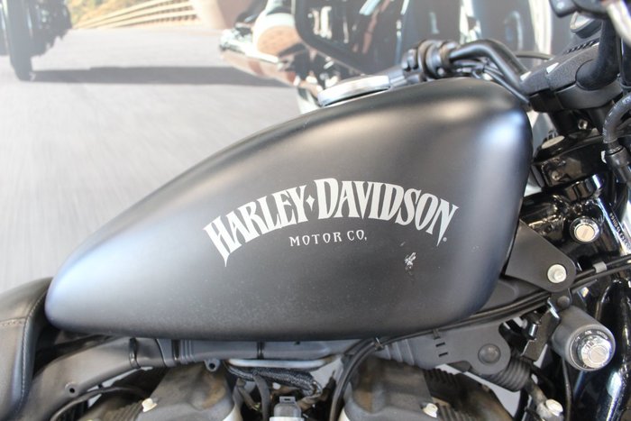 2012 Harley-davidson XL883 IRON 883 BLACK