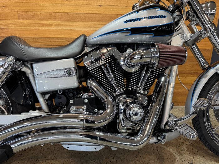 Harley-davidson 2007 HARLEY DAVIDSON 1800CC DYNA FXDSE Silver